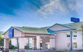 Baymont By Wyndham Bartonsville Poconos